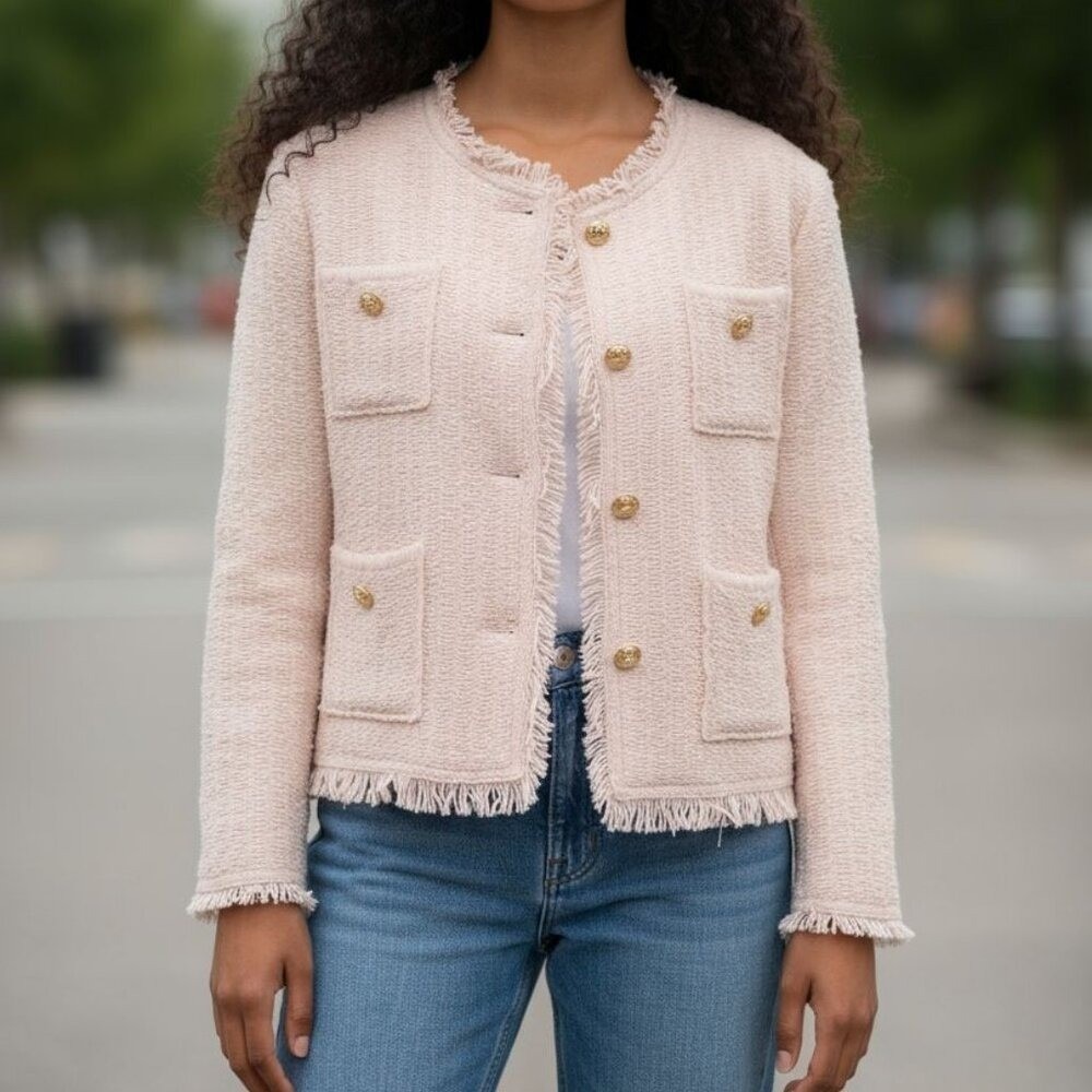Women's Beige Tweed Knit Cardigan Jacket Gold Button Front Fringe Trim Pockets